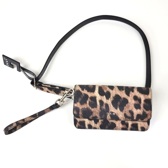 DKNY Leopard Belt Bag Wallet NEW - Picture 1 of 14